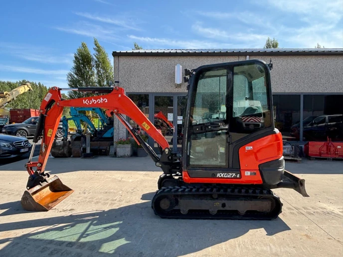 Kubota KX027-4