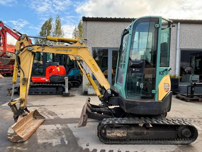 Yanmar VIO25